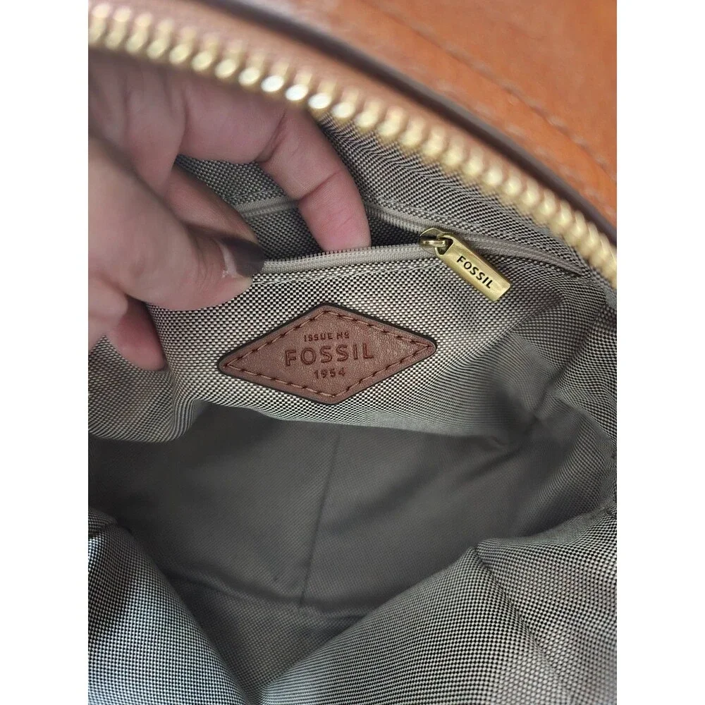 Fossil Megan Brown Leather Mini Small Backpack Purse Zipper Pockets Bag Charm
